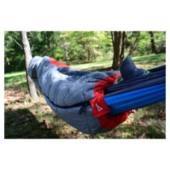 Alps Mountaineering Cinch +20° 19 Alps Mountaineering Cinch +20° -Alps Cinch 20 Lifestyle