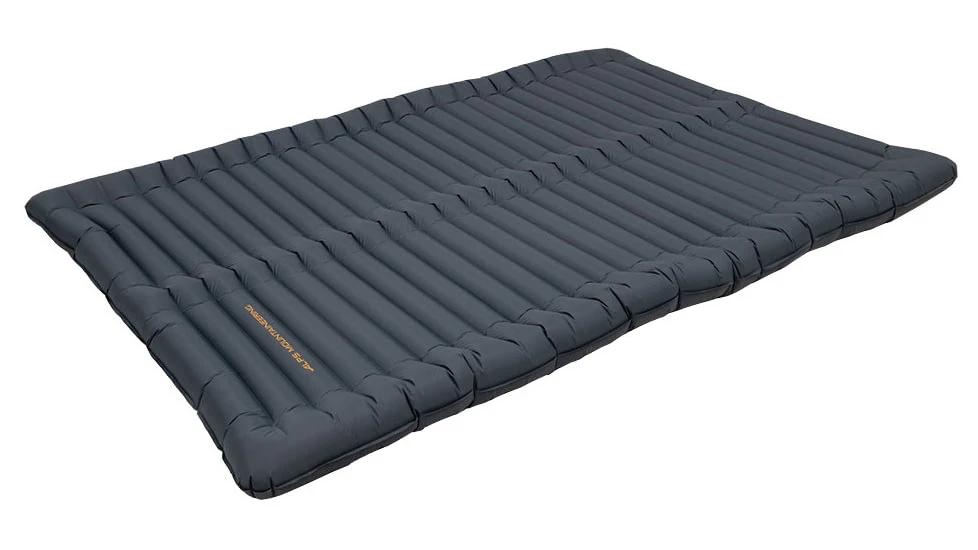 ALPS Mountaineering Nimble Double Insulated Sleeping Bag 4 ALPS Mountaineering Nimble Double Insulated Sleeping Bag - Image 2